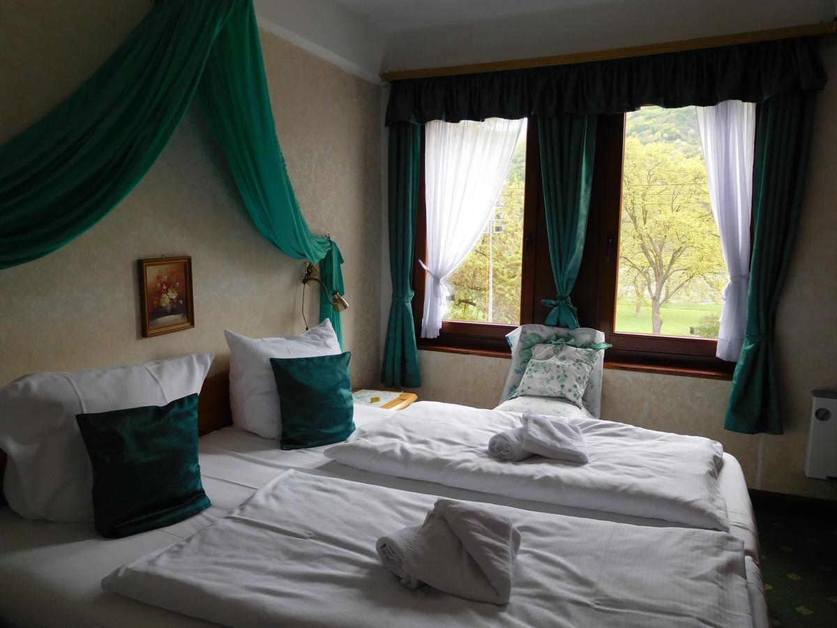 Hotel Kranenturm Bacharach Dış mekan fotoğraf